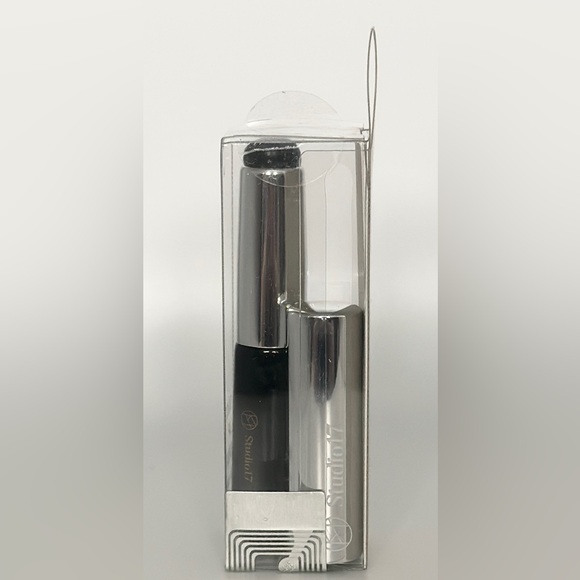 🖌️Studio 17 Silicone Lip Brush - Black, portable, best used w/ jelly pots (Fwee) - Picture 6 of 12